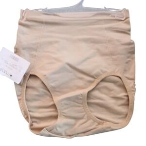 Bali Ultra Control Shaping Brief Beige M NWOT